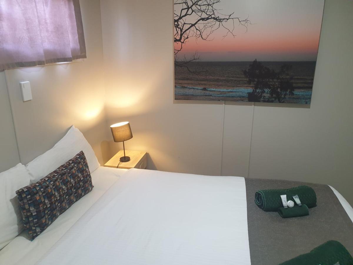 Smerdon Lodge Motel Horsham Esterno foto