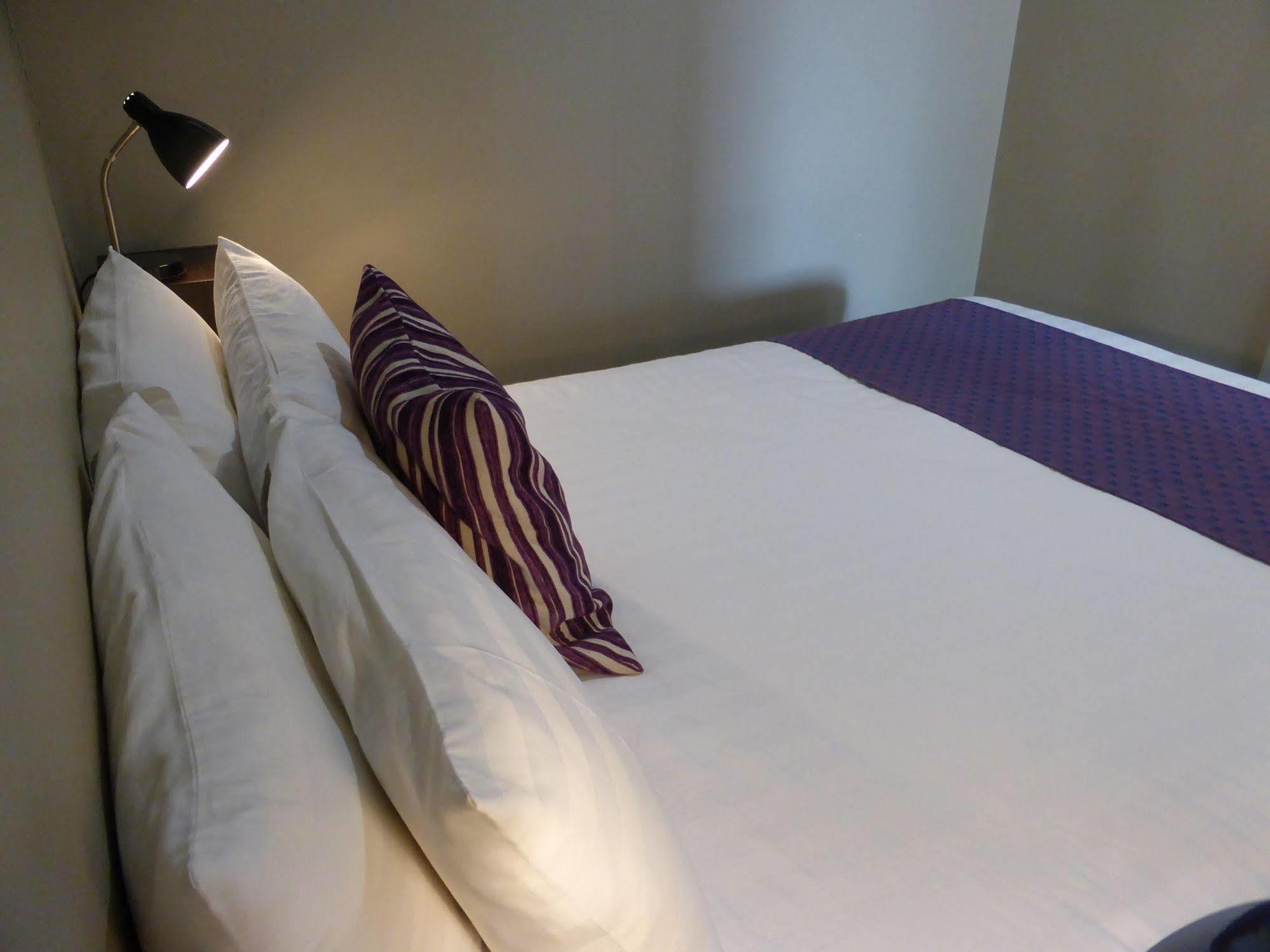 Smerdon Lodge Motel Horsham Esterno foto